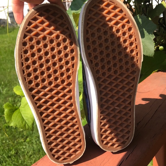 VANS UNISEX SNEAKERS - Picture 11 of 16